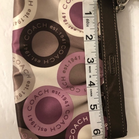 COACH pink snaphead wristlet